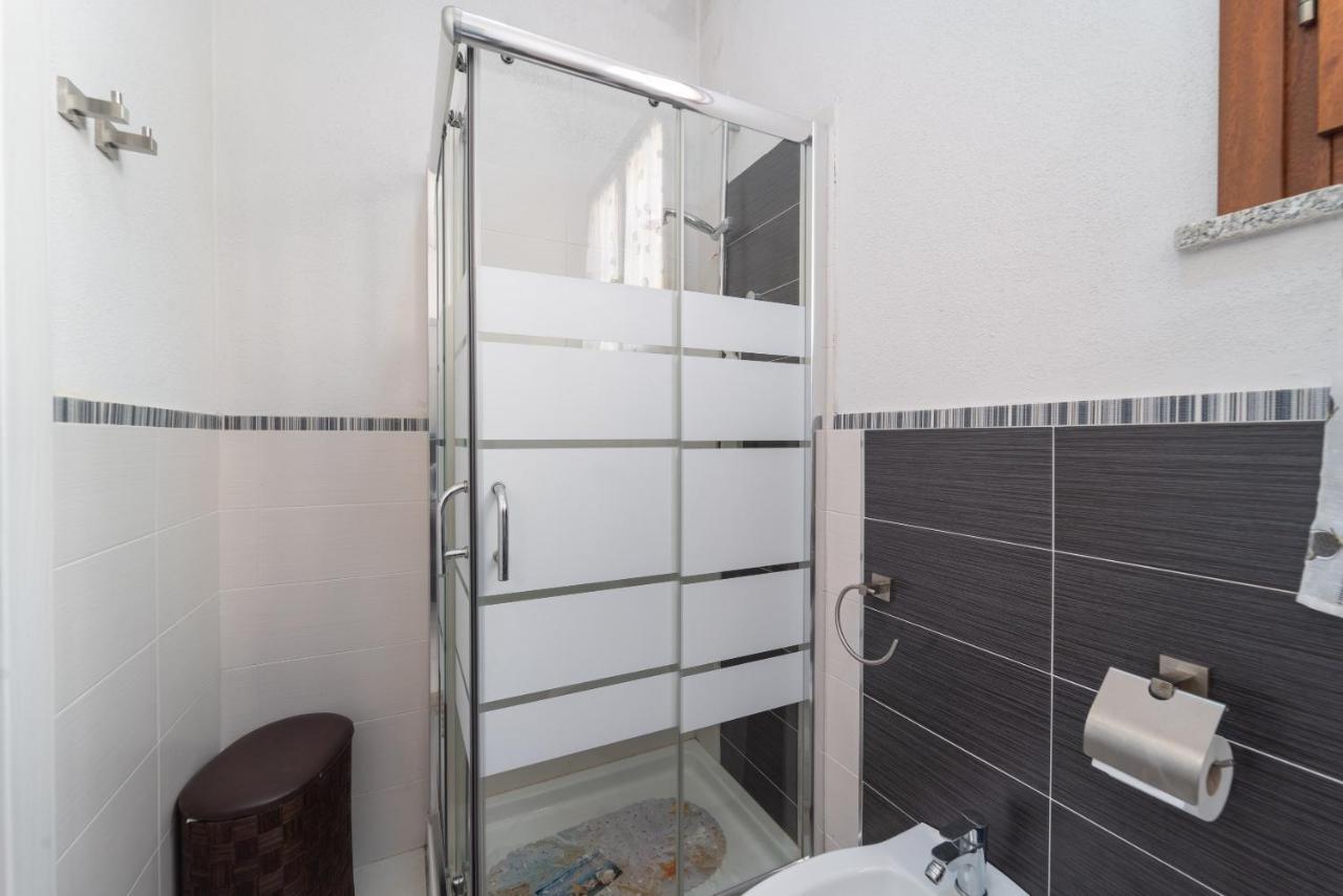 Miros Apartment Alghero Bagian luar foto
