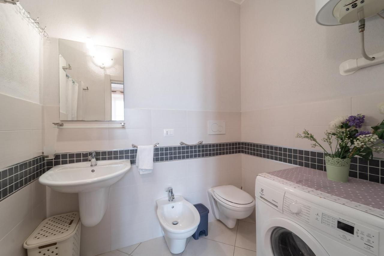 Miros Apartment Alghero Bagian luar foto