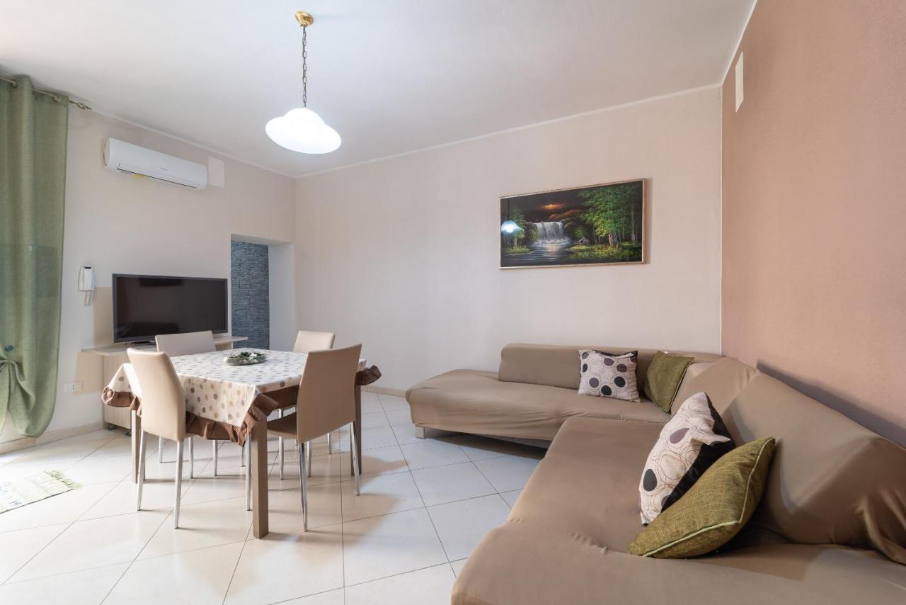 Miros Apartment Alghero Bagian luar foto